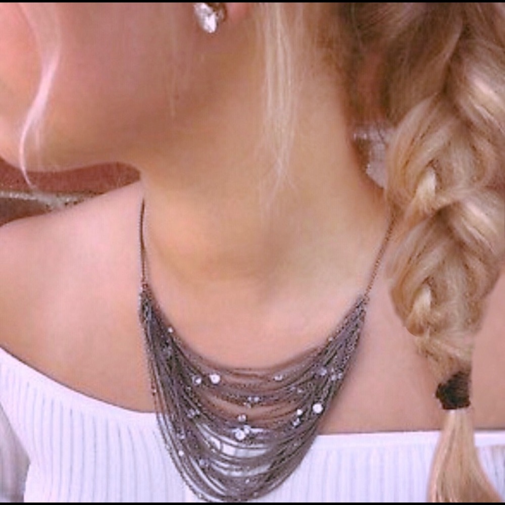 NWT Rare & Retired Kendra Scott Anastasia Bib Statement Necklace Hematite & CZ’s - Picture 5 of 17